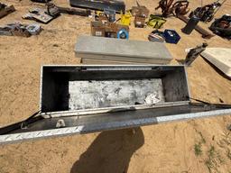 2463 - ABSOLUTE - VWS ALUMINUM TOOL BOX