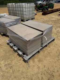 2603 - PALLET 17.5" X 35.5 TILE
