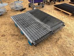 2682 - 8 PC 24" X 50" CAT WALK