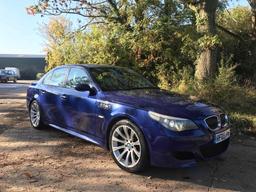 2005 BMW M5 V10 (E61)