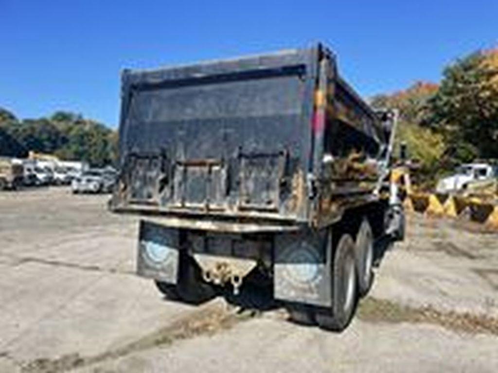 2007 Mack CTP713 Tri Axle Dump Truck, Eaton Fuller Manual Trans, Guard Dog System, Mack MP7 Motor,