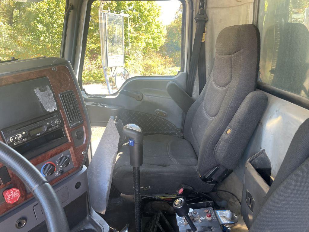 2007 Mack CTP713 Tri Axle Dump Truck, Eaton Fuller Manual Trans, Guard Dog System, Mack MP7 Motor,