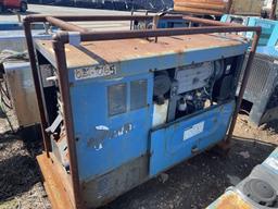(SEE VIDEO) Miller Big Blue 400D DC Welder/ Generator w/ 8017.8 Hours and Deutz Diesel Engine