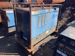 (SEE VIDEO) Miller Big Blue 400D DC Welder/ Generator w/ 8017.8 Hours and Deutz Diesel Engine