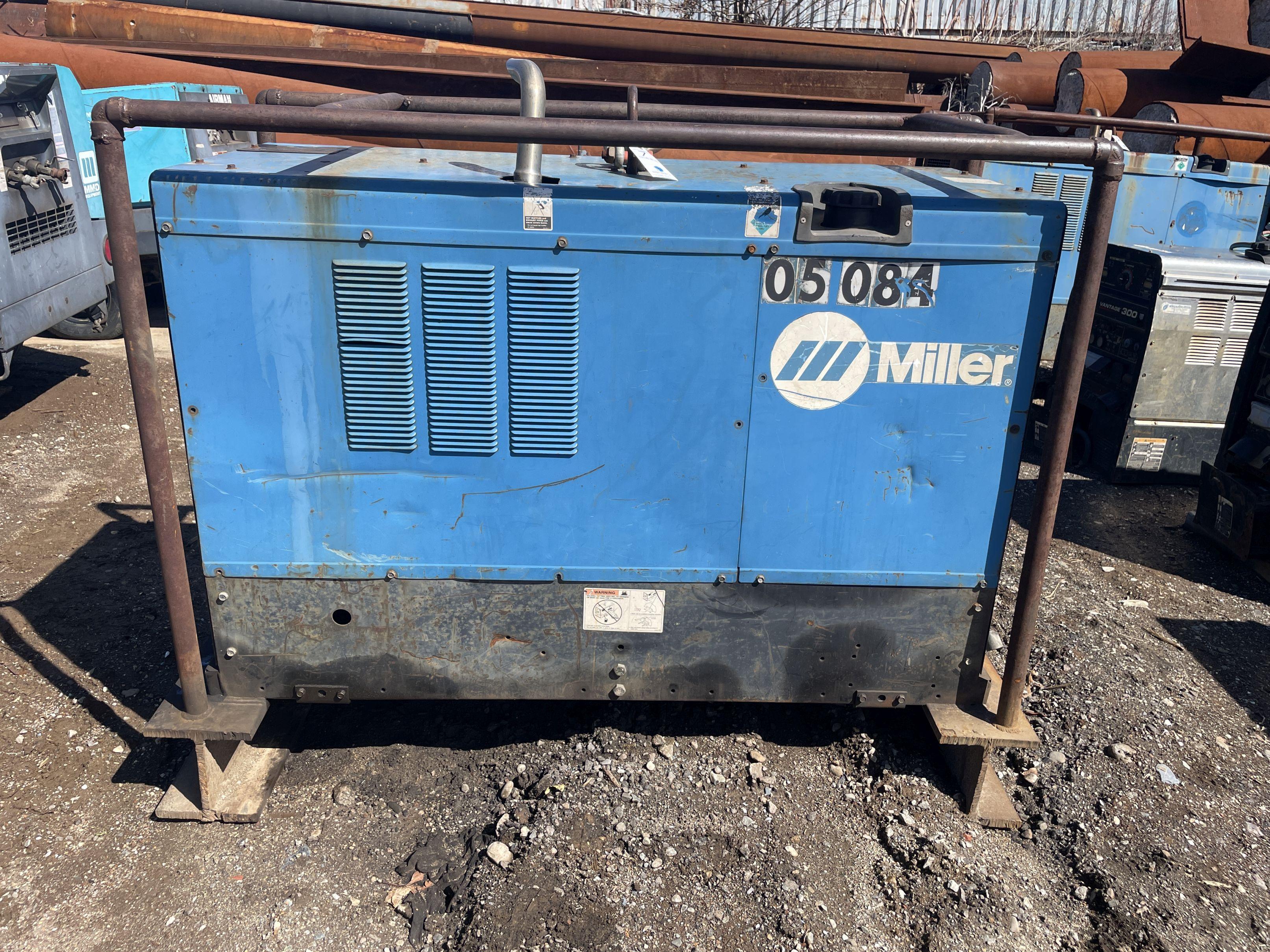 Miller Big Blue 400D DC Welder/ Generator w/ Hours: NA and Deutz Diesel Engine