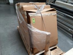 Pallet of 5 LCD Monitors