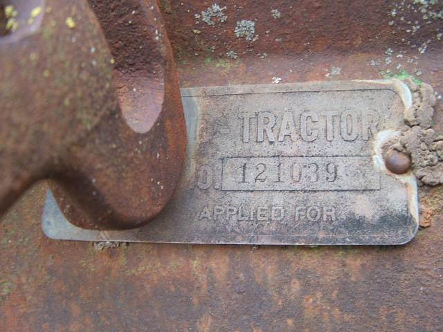 JD D TRACTOR SALVAGE