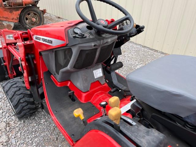 MASSEY FERGUSON GC2310 TRACTOR LOADER BACKHOE