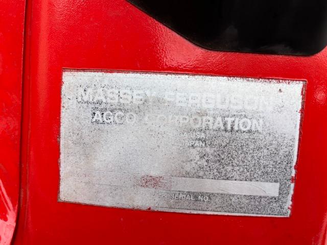 MASSEY FERGUSON GC2310 TRACTOR LOADER BACKHOE