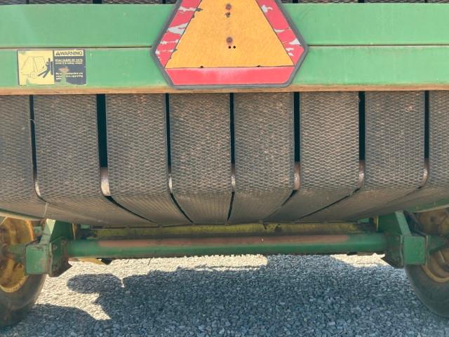 JD 530 ROUND BALER