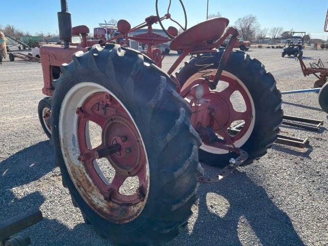 1947 FARMALL H TRACTOR