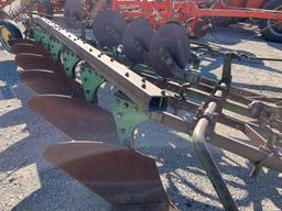 JD 6 BOTTOM PLOW