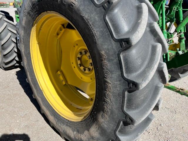 JD 6135E MFWD TRACTOR