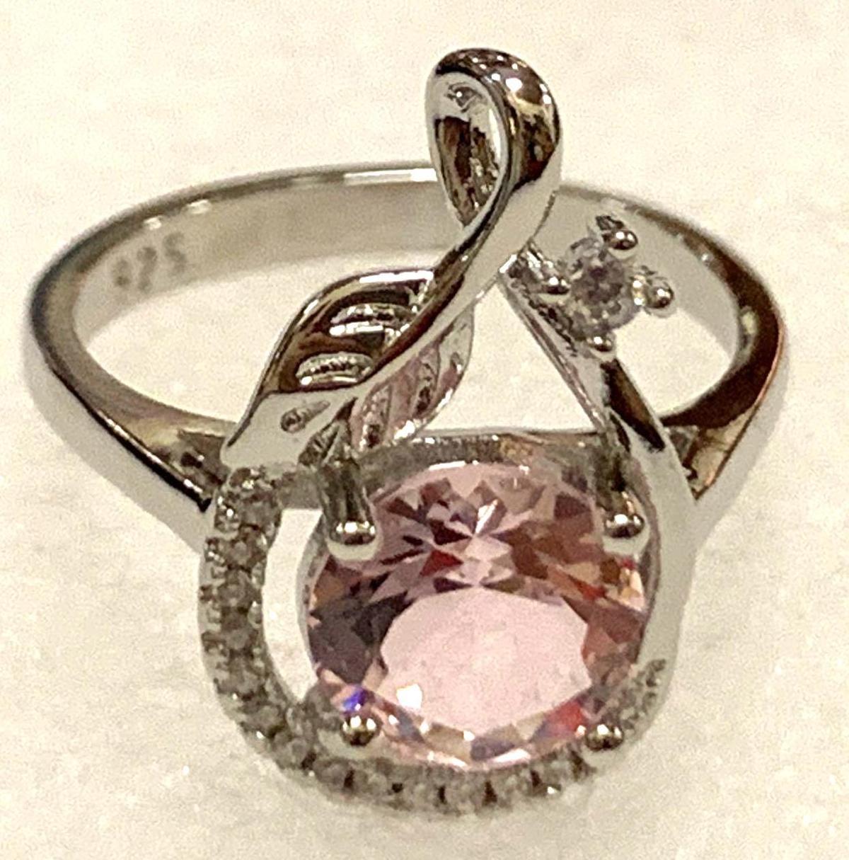 Pink Sapphire Round stone Ring size 7