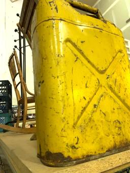 5 Gal Military Gas can