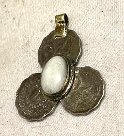 Scandinavian 3 Lobe Coin Pendant w/ white Gemstone