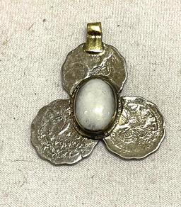 Scandinavian 3 Lobe Coin Pendant w/ white Gemstone
