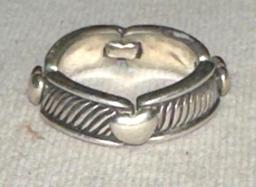 Sterling Silver ring with Hearts size 7