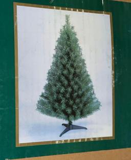 4.5ft Tall Christmas Tree