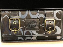 New Coach Wallet