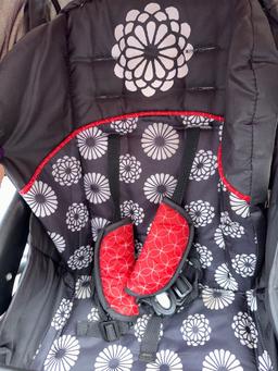 Baby Trend Stroller - in good condition