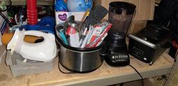 Kitchen Lot- Crock Pot, Deep Fryer, Blender, Hand mixer and utensils