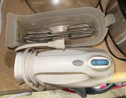 Kitchen Lot- Crock Pot, Deep Fryer, Blender, Hand mixer and utensils