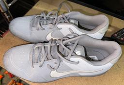 Nike Soccer Cleats Size 9.5- in Great Shape