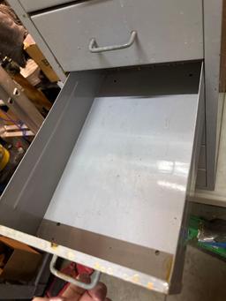 6 Drawer Metal Cabinet on Wheels 27" x 11"