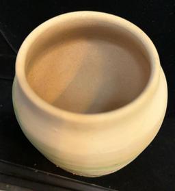 Native American Nemadji Pottery from Minnesota 7" Tall