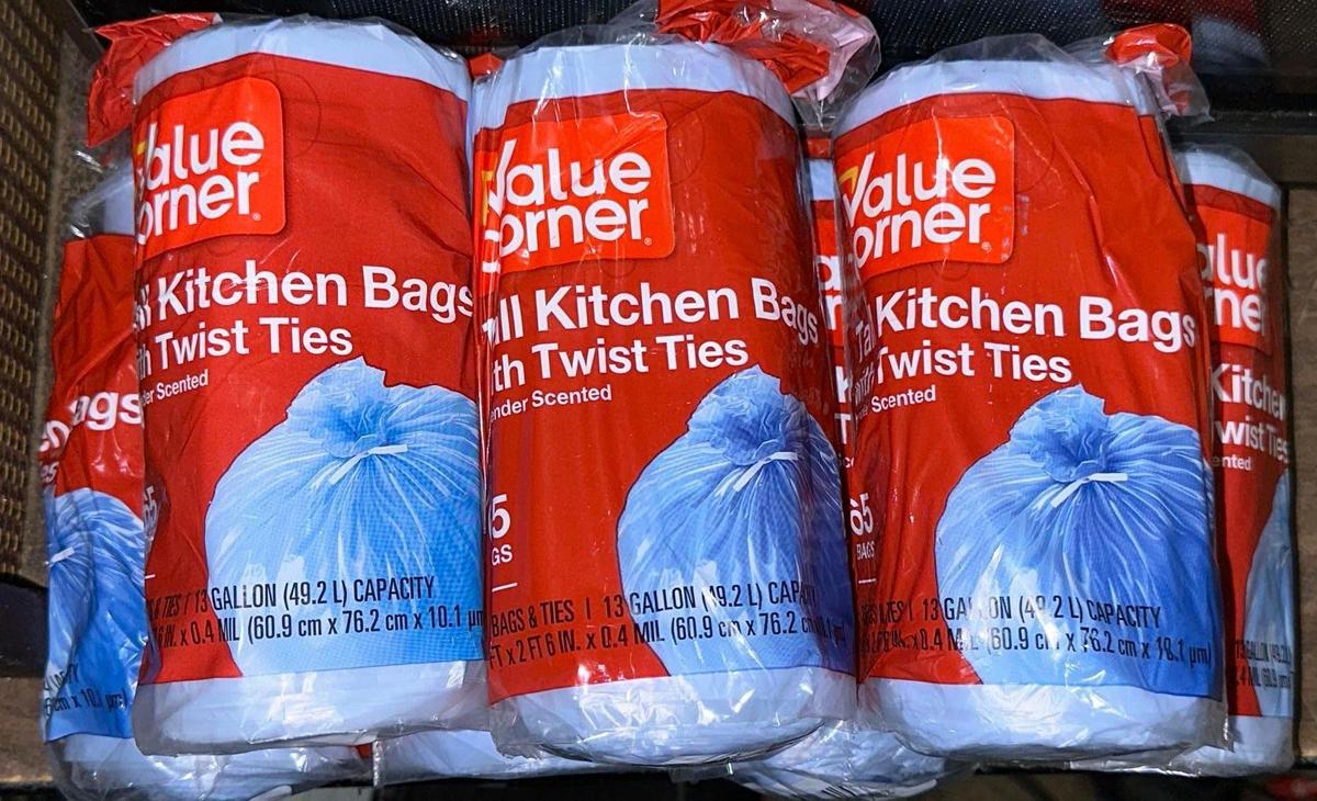 7 New Rolls of Tall Kitchen Trash Bags