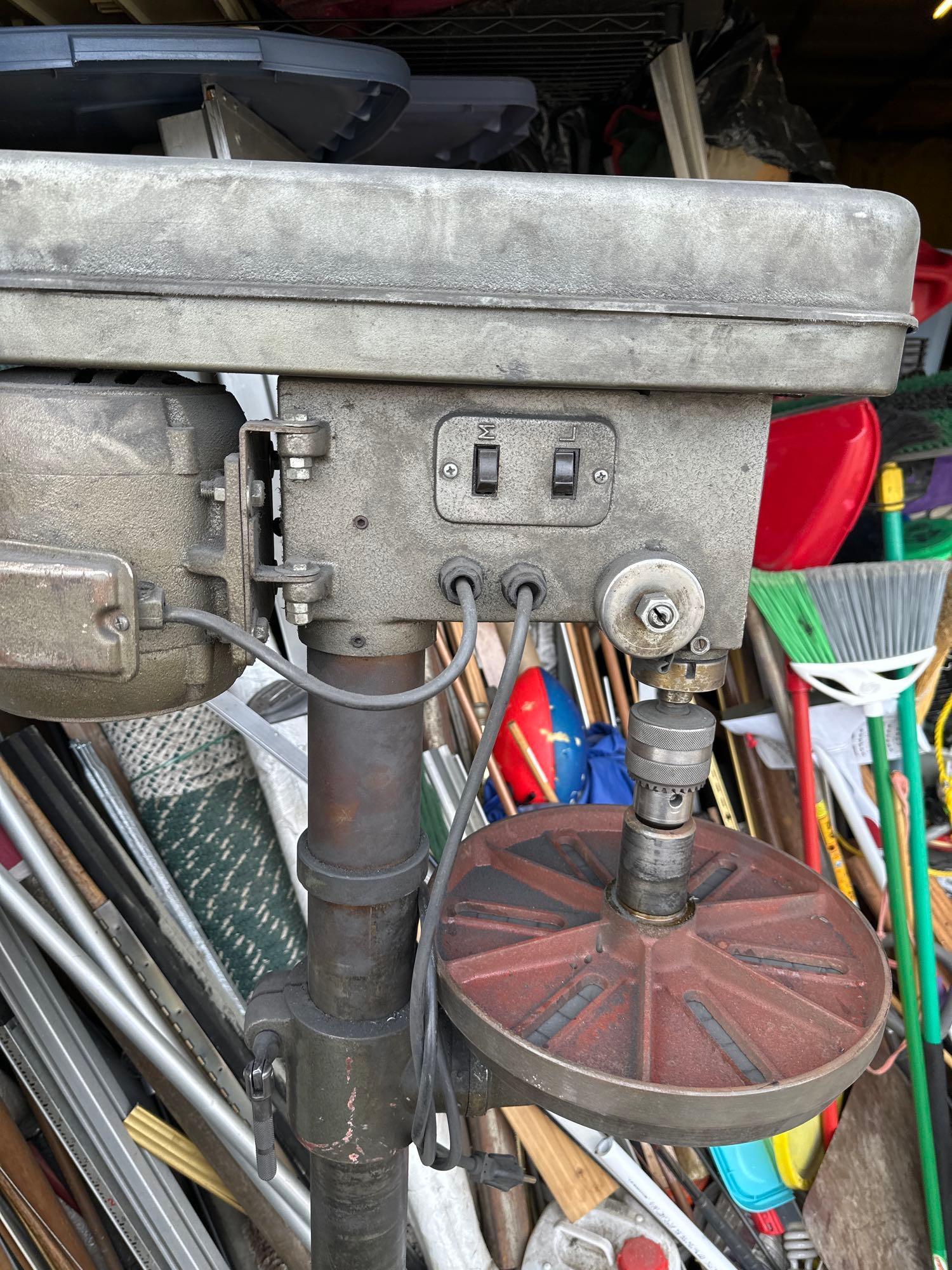 Mario1 Drill Press Model C114FX 5/8" Capacity-works