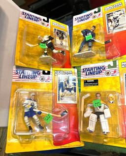 16 New in packages 1990's Starting Line up Hockey Figures