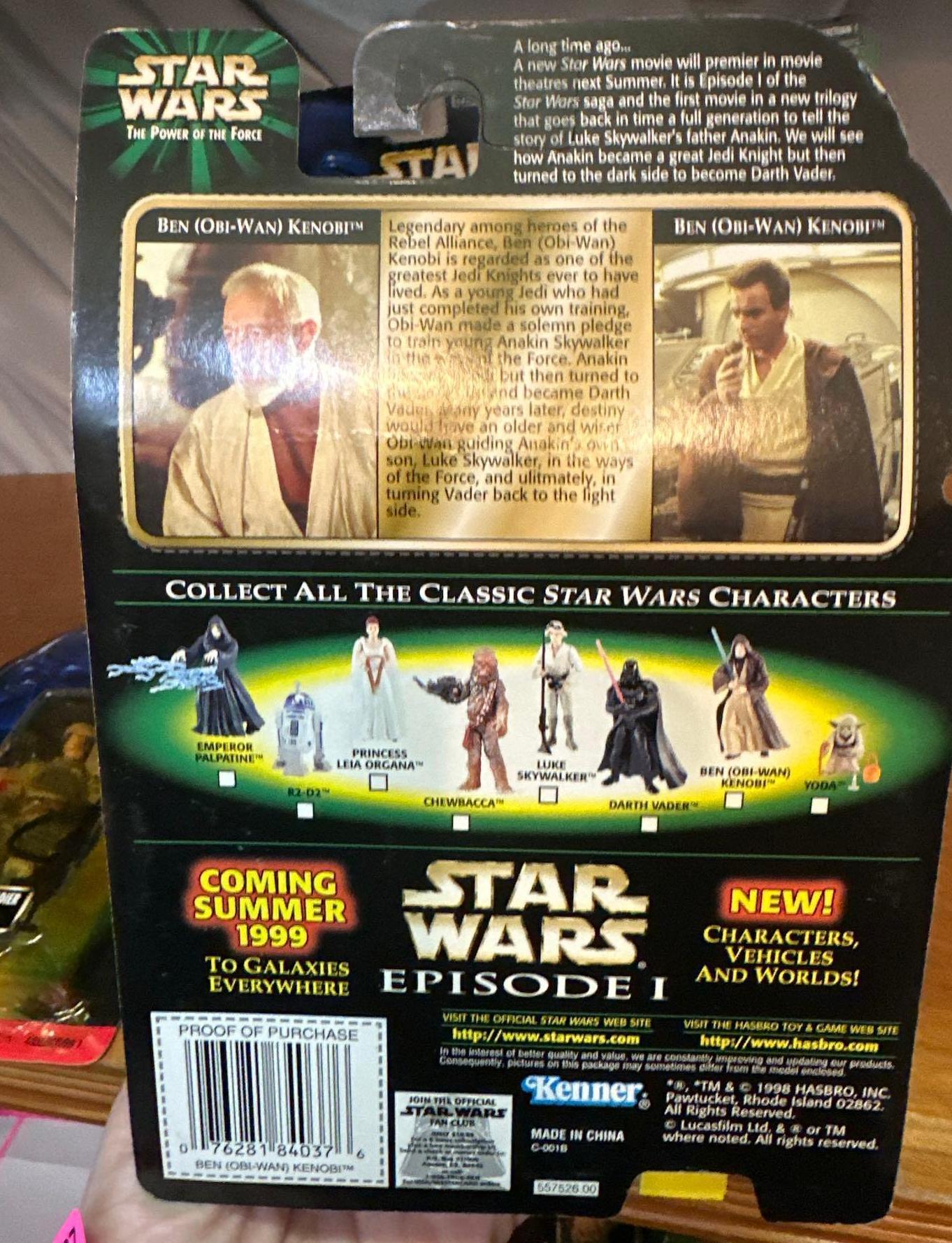 4 NEW In package 1990's Star Wars Action Figures
