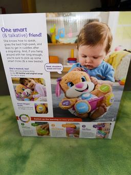 NIB Fisher Price Laugh and Learn Singing Toy