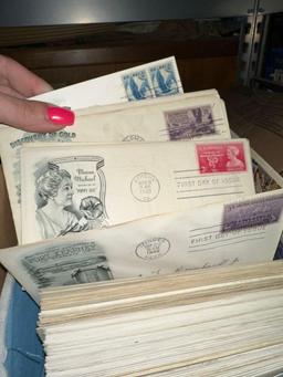 Several Hundred First Day Covers From 194's to 1950's