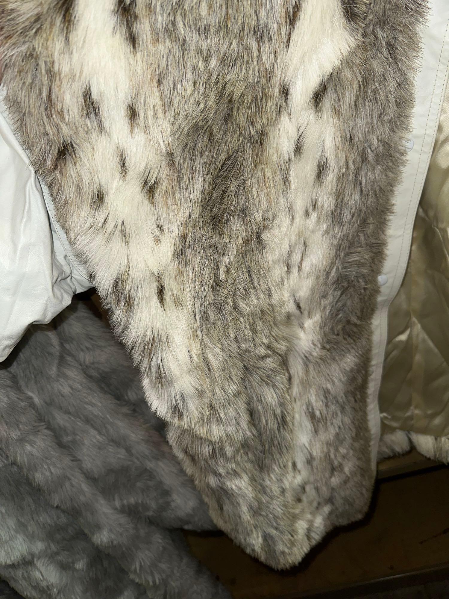 Dubrowsky and Perlbinder Vintage Faux Fur and Leather Jacket