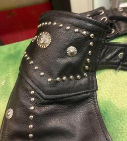 Unik Premium Leather Chaps size Large