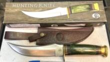 Hunting Knife with Sheath- NIB