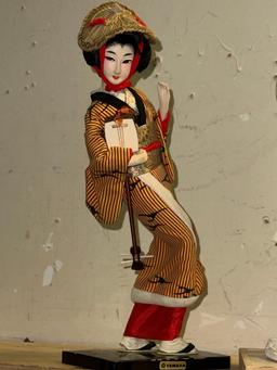 9 Yamaha Japanese Dolls