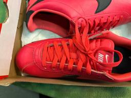 Nike Classic Cortez Prem Shoes size 12