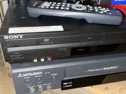 Mitsubishi HS-U448 VCR Combo w/remote & Sony SLV-D281P DVD player