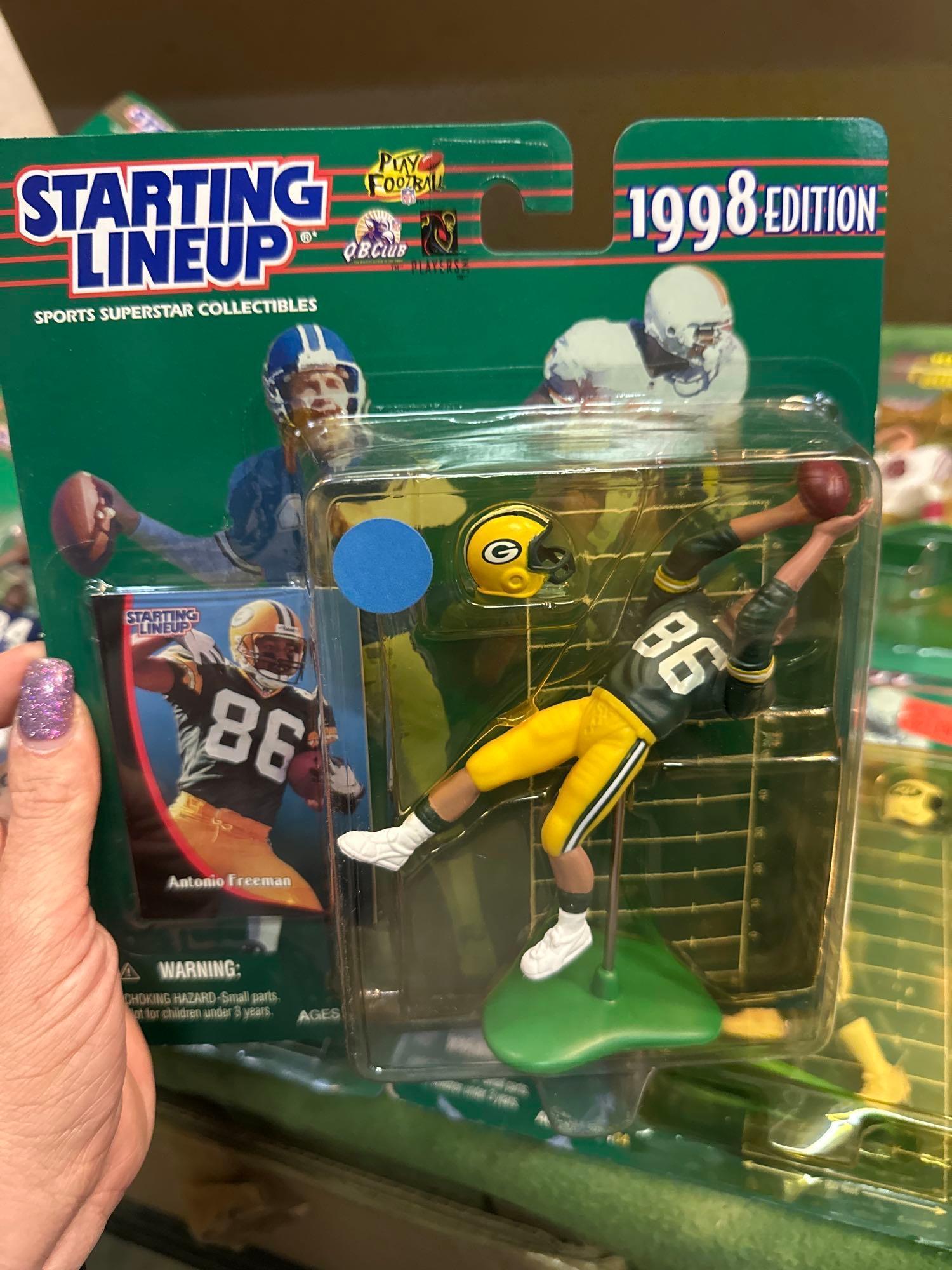 17 New in packages 1990's Starting Lineup Football Figures