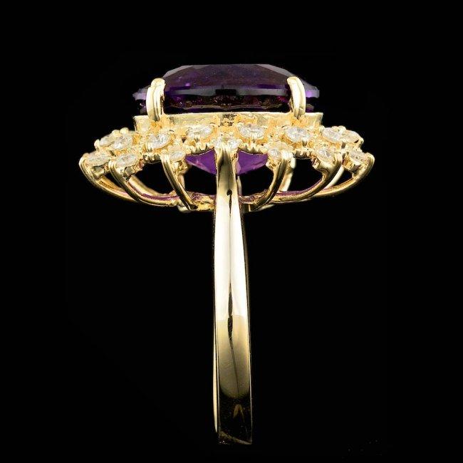 14k Gold 8.00ct Amethyst 0.80ct Diamond Ring