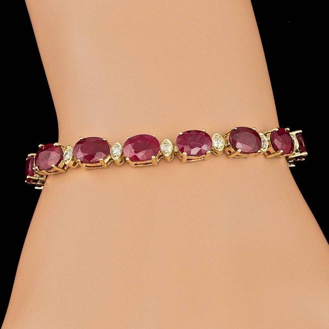 14k Gold 28.00ct Ruby 1.00ct Diamond Bracelet