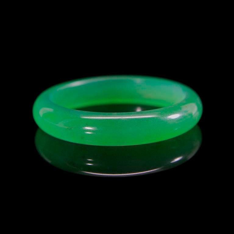 Jadeite Bangle