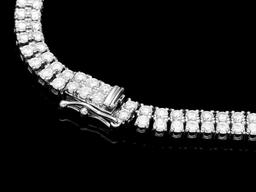 18k White Gold 23ct Diamond Necklace