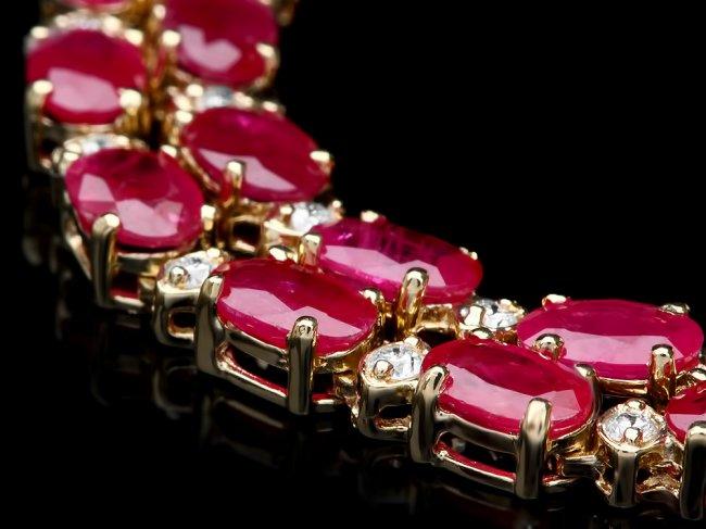 14k Gold 25.00ct Ruby 1.20ct Diamond Necklace