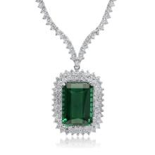 18K White Gold, 21.00cts Tourmaline, 8.40cts Diamond Necklace