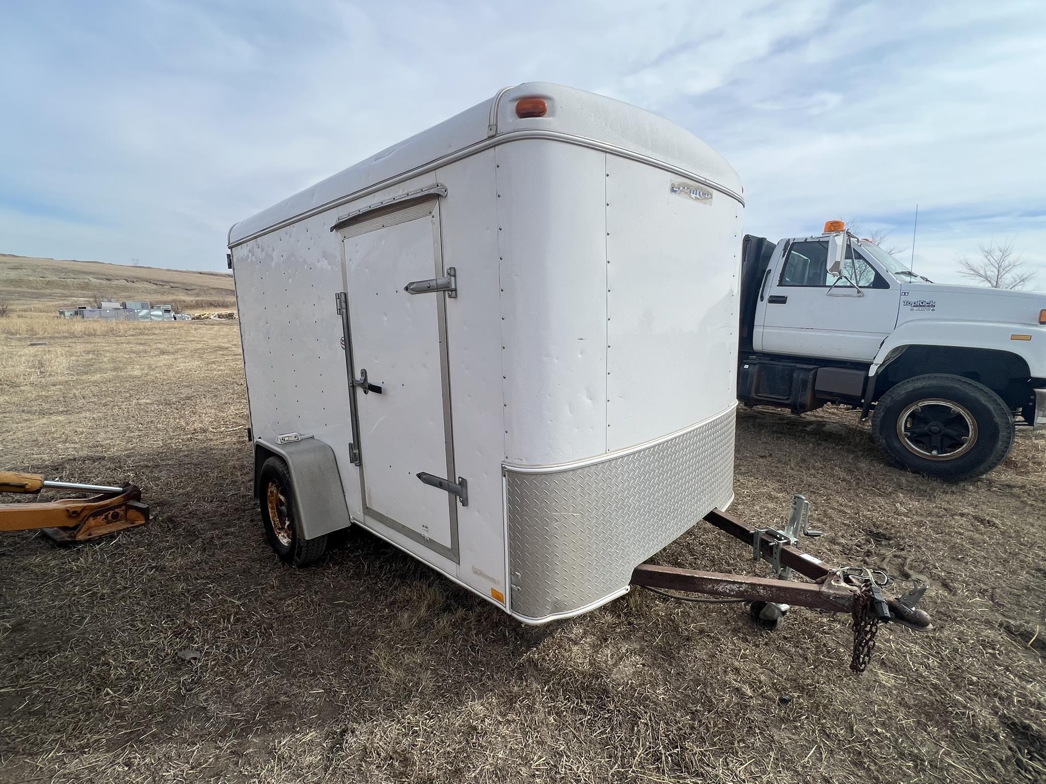 ENCLOSED TRAILER 242